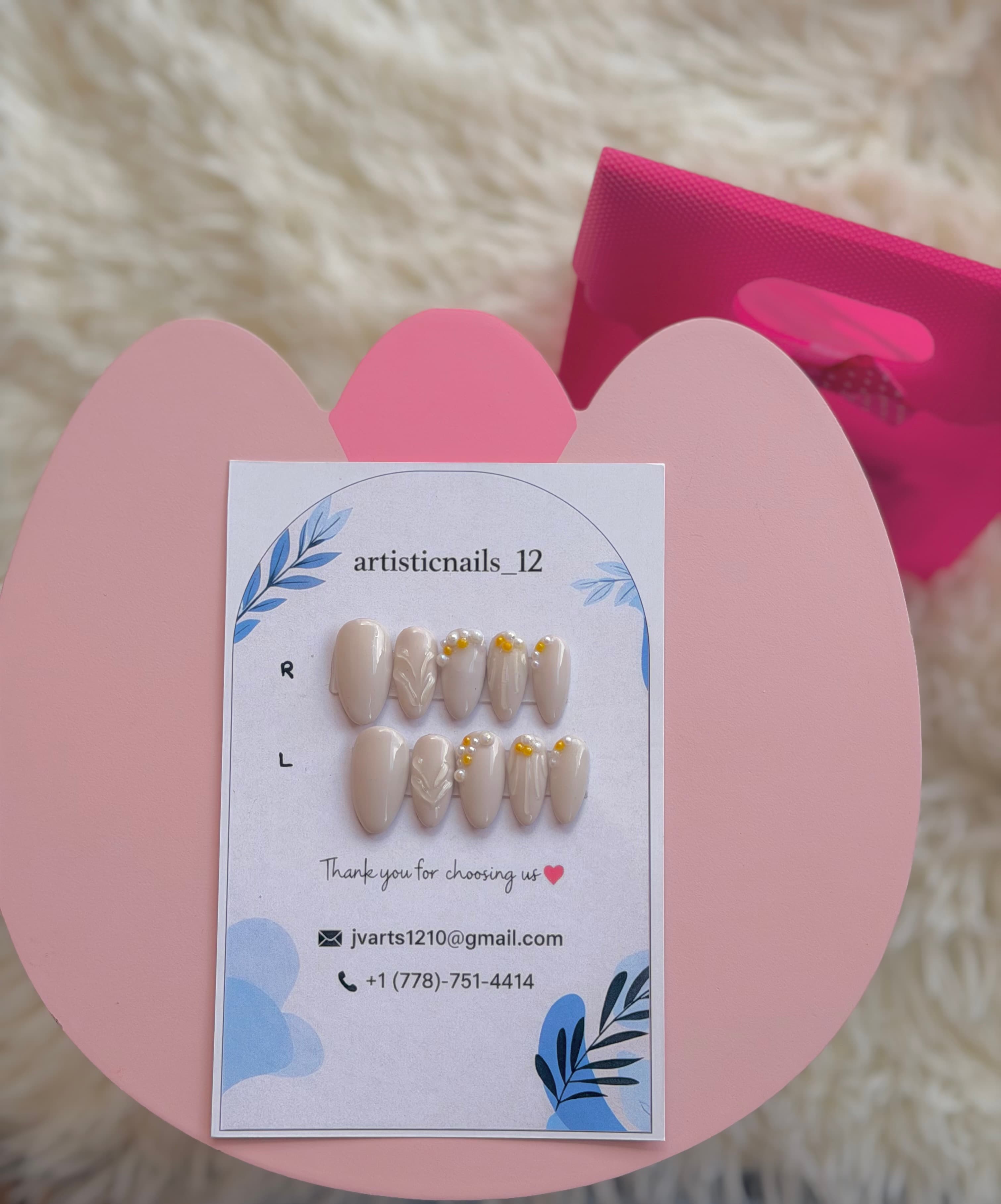 Nail artist and press on nails 3